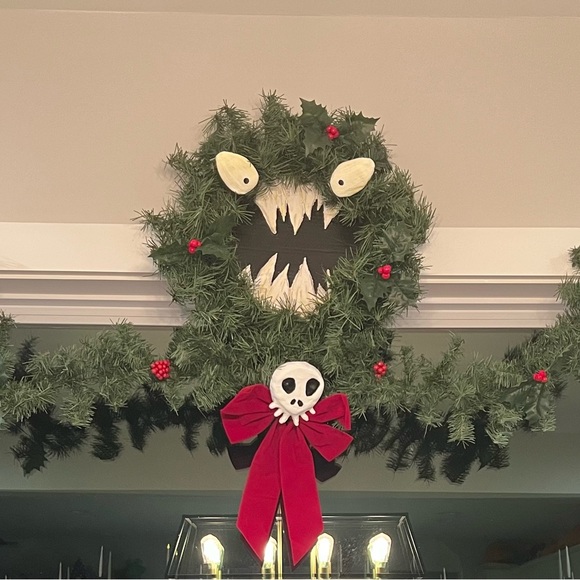 💀🎃🎄 Man eating wreath nightmare before Christmas handmade Christmas decor - Picture 4 of 8